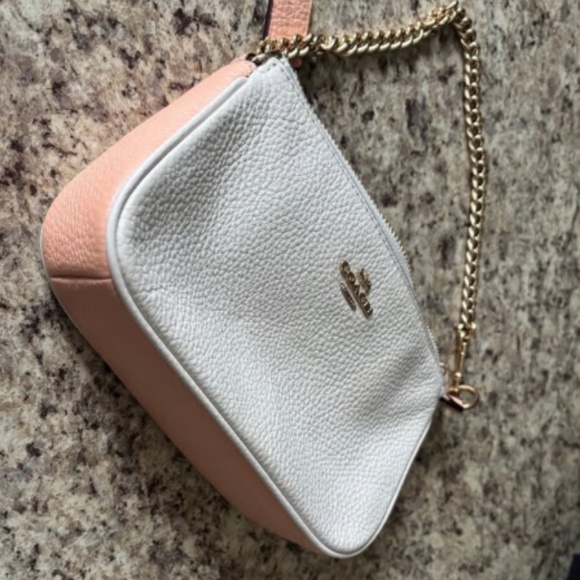 Coach Nolita 19 White/Coral with Gold Chain Handle - Picture 4 of 4